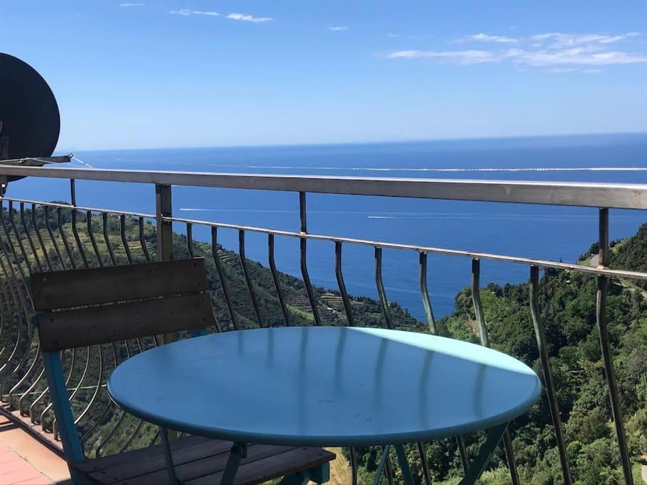 Vila La Finestra Sul Mare A Drignana Vernazza Exteriér fotografie